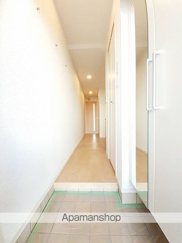 ジュネスの内装写真