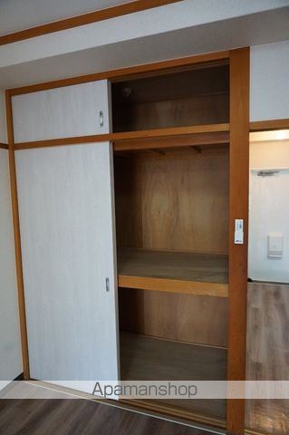 発春八坂ハイツの内装写真