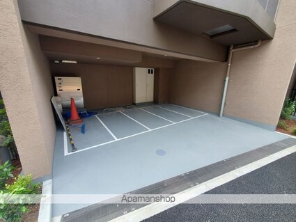 ベルファース三軒茶屋[2LDK/47.73m2]の共用部1