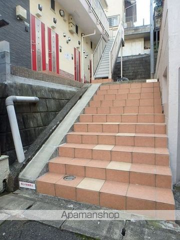 ユナイト宮前平セルシウスの輝きの玄関写真