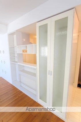 コリドールエスエフ[1R/31.4m2]の収納