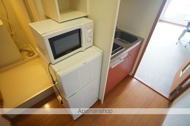 レオパレスYAMADAthreeの内装写真