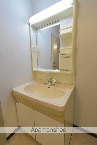ベルヴィコート豊平IVの内装写真