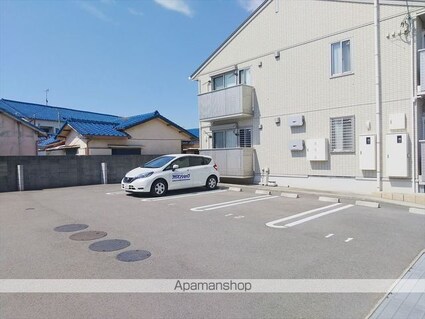 和歌山県和歌山市福島[1R/32.8m2]の駐車場2