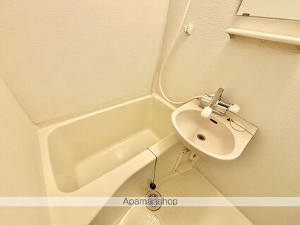 レオパレスやまろ[1K/23.18m2]のバス