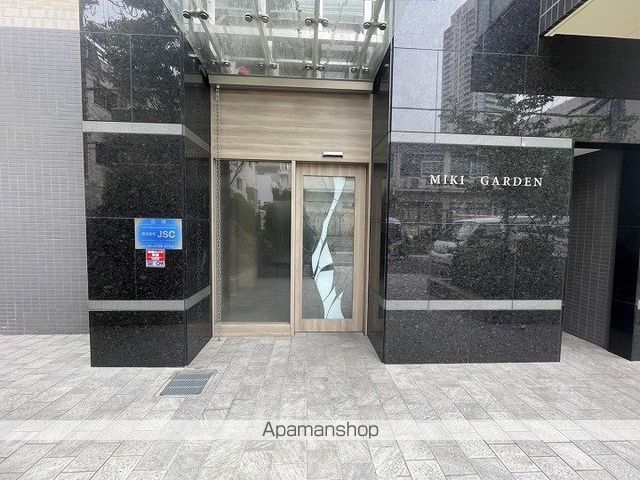 MIKI GARDENの玄関写真