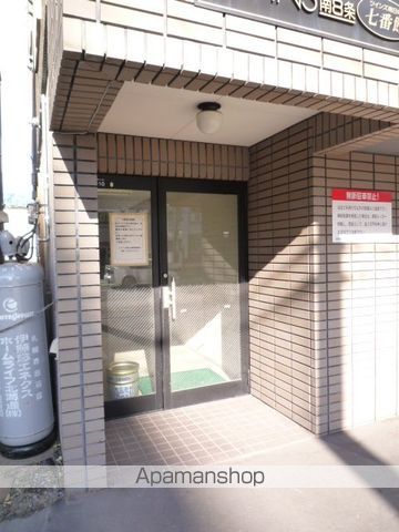 ツインズ南8条壱番館の外観写真