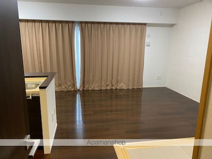 ポレスター東尾道駅前１００３[3LDK/68.37m2]のリビング・居間3