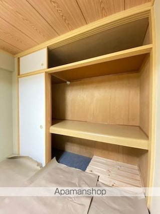 パークサイド鶴市[2LDK/65.61m2]の収納