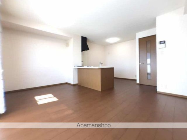 ウィルコート大松　Ａ棟[2LDK/60m2]のリビング・居間