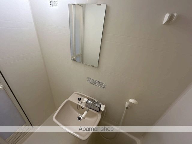 レオパレスイターナルの内装写真