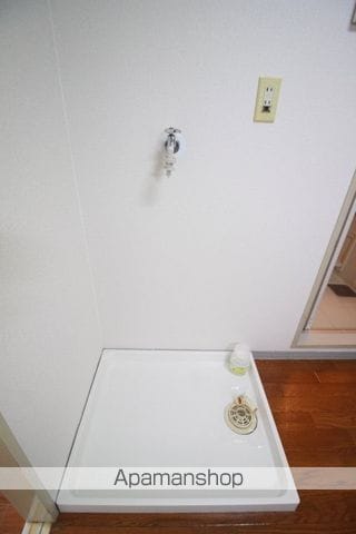 カナンハイツ津高の内装写真