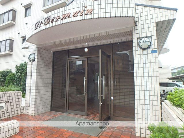 サンジェルマンの玄関写真