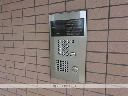 ノイフロイデ[3LDK/71.28m2]の共用部2