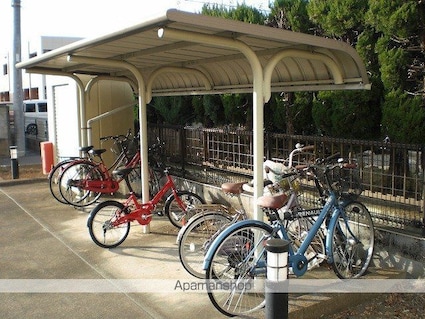 レオパレス上渋垂[1K/23.18m2]の共用部