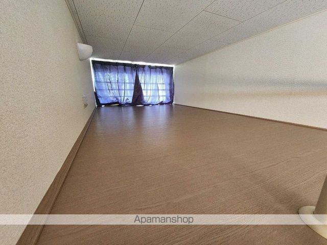 レオパレスゴールド枝松の内装写真