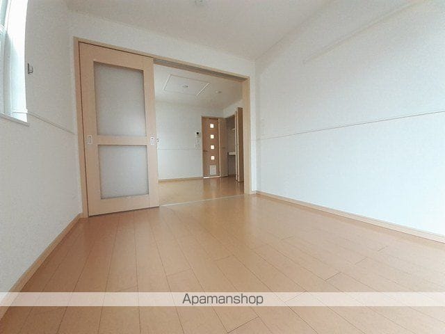 グレイシャス ハイム B棟の内装写真