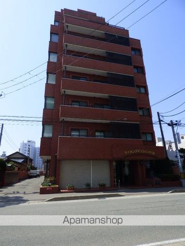 ライオンズマンション中通の外観写真