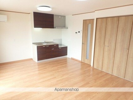 葉山ハイツ　Ａ棟[1LDK/48m2]のリビング・居間