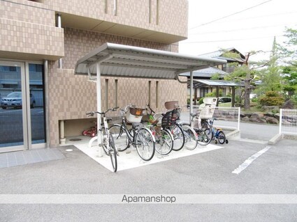 長野県長野市三輪２丁目[2LDK/55.74m2]の共用部1