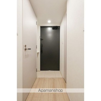 東京都渋谷区本町５丁目[1LDK/37.07m2]の玄関