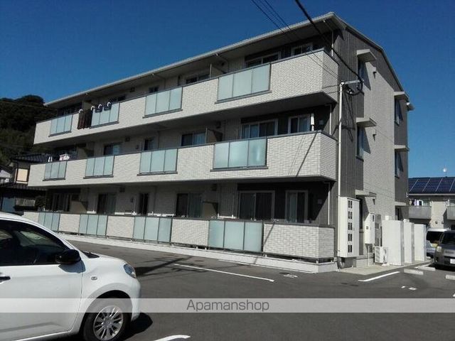 エスポアール・タカムラIII B棟の外観写真