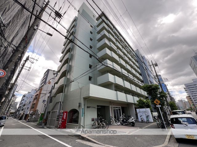 白倉マンションの外観写真