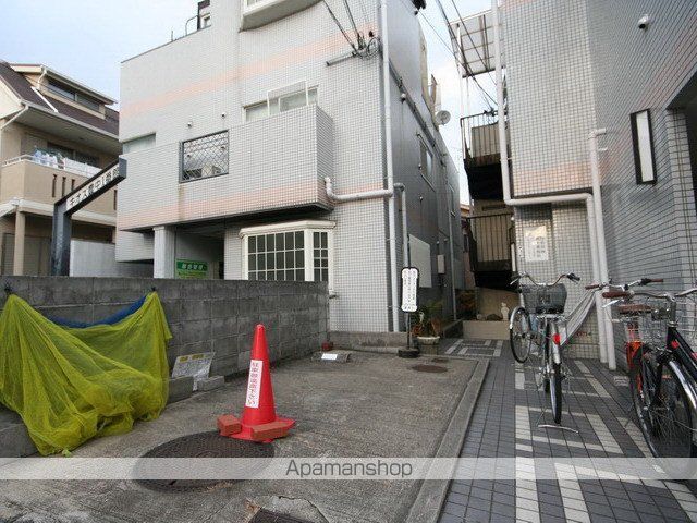 エレガントパレス豊中の玄関写真