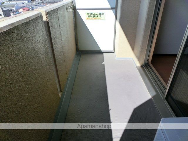 エル・セレーノ東三国の内装写真