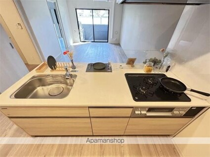 Ｓｔａｄｔ　Ｎｅｒｉｍａーｋａｓｕｇａｃｈｏ[2LDK/64.42m2]のキッチン