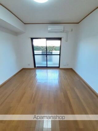 愛媛県新居浜市徳常町[1R/30.5m2]のリビング・居間