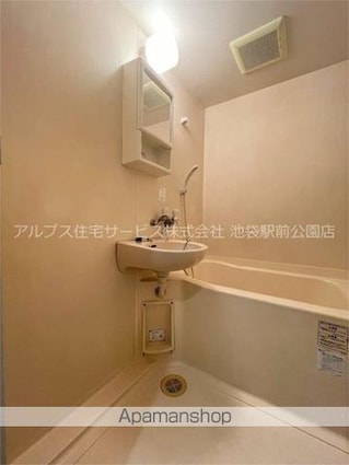 ニューエルオーハマ[1R/29.82m2]のバス