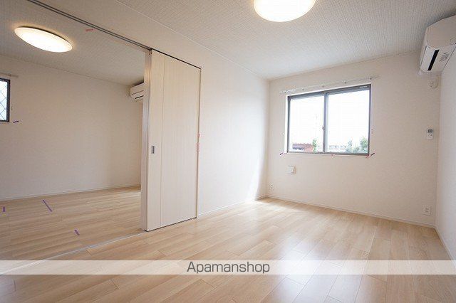 ヴィアーレ直方IIIの内装写真