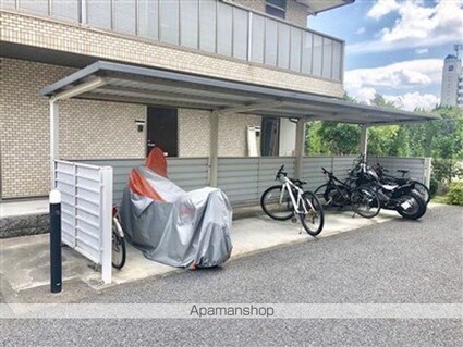 エバーグリーンコート山中[1R/30.39m2]のエントランス7