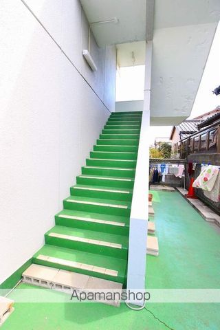 コーポひまわり花園の玄関写真