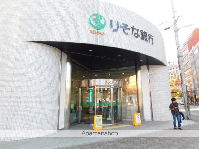 新大阪ファミール東館の周辺写真