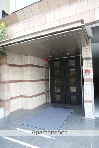 プライマル大阪天満宮の玄関写真