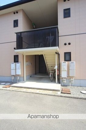 愛媛県松山市溝辺町[3DK/55.36m2]のエントランス