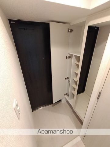 ESLEADSHIN−OSAKA THE・PUREMIAEASTの内装写真