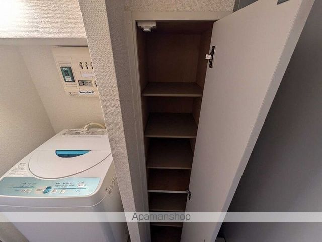 レオパレスPINE LIKEの内装写真