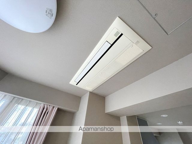 プレミアム菱屋西の内装写真