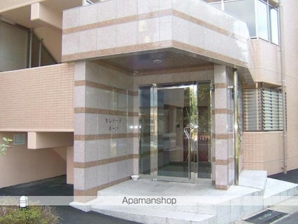 セレナーデホープ[1K/24m2]のエントランス