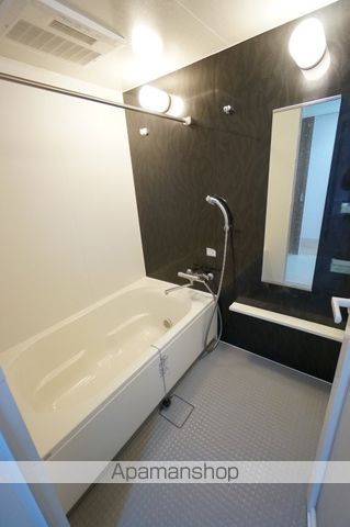 フロイデ川添の内装写真