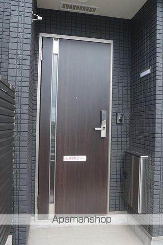 エーリオ Aの玄関写真