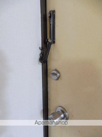 ワイズ時任の内装写真