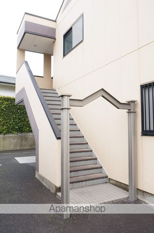 アネックス296の玄関写真