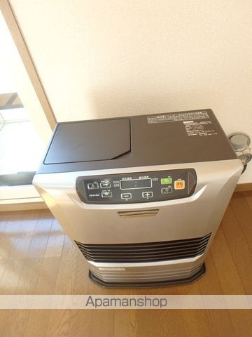 ハイカムール鷹清水Aの内装写真