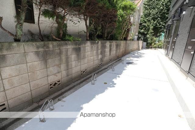 アオアクア浜田山の玄関写真