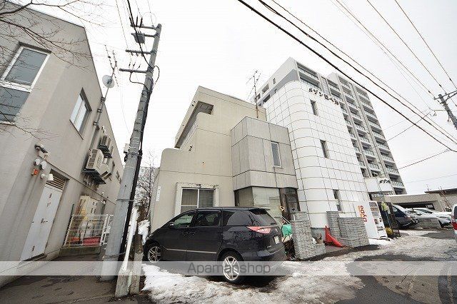 メゾンロベ36の外観写真