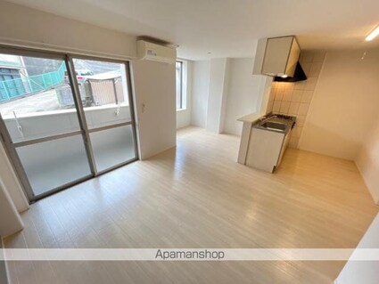 リヴァージュ竜王[1LDK/48.54m2]のリビング・居間